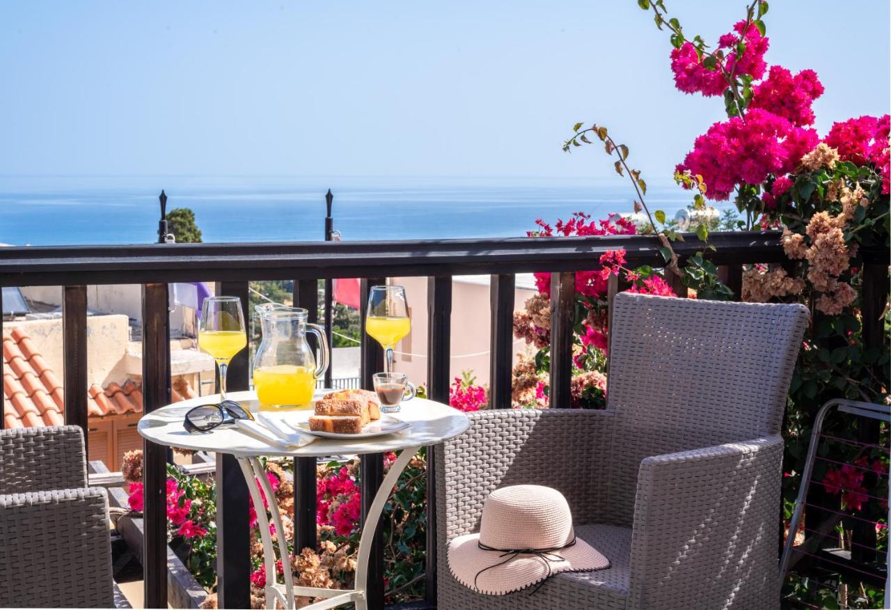 Life Is Suite Korifi Hersonissos  Esterno foto
