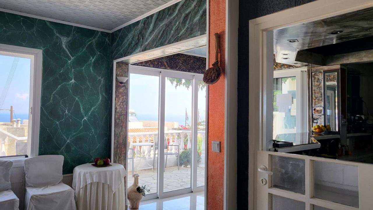 Life Is Suite Korifi Hersonissos  Esterno foto